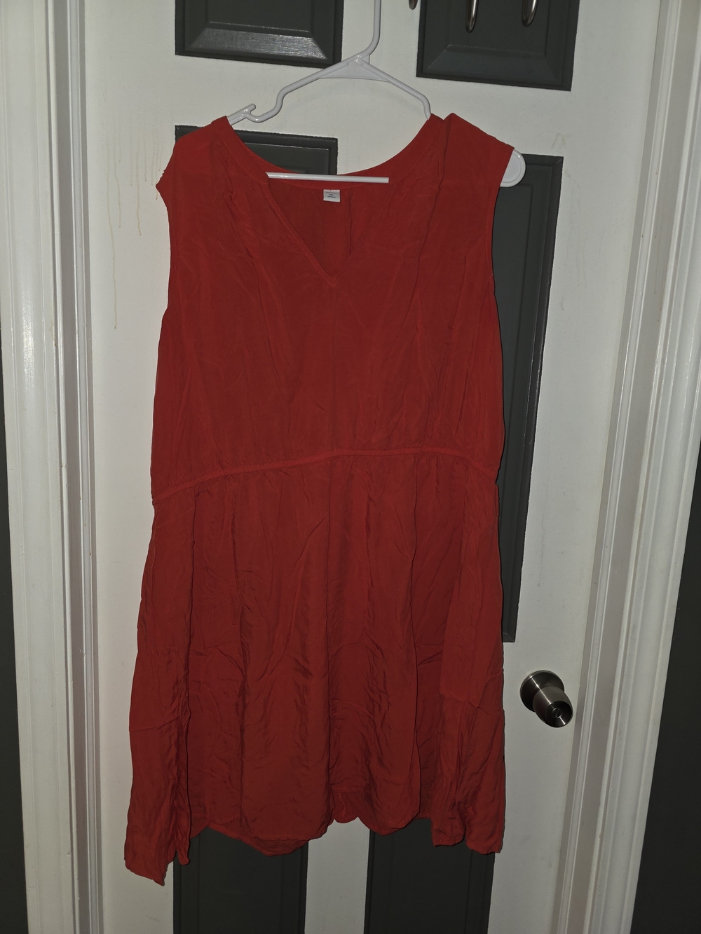 Old Navy ORANGE V-Neck Sleeveless Midi Dress